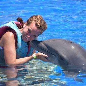 Meet your Posher, Renee